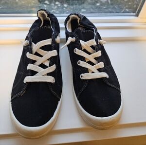 Womens Mad Love Black Canvas Sneakers